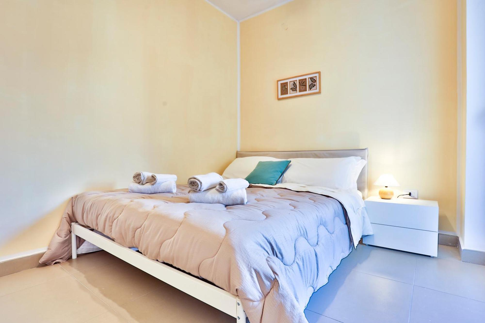 Sebeto Apartments With Parking & Netfilx Naples Luaran gambar